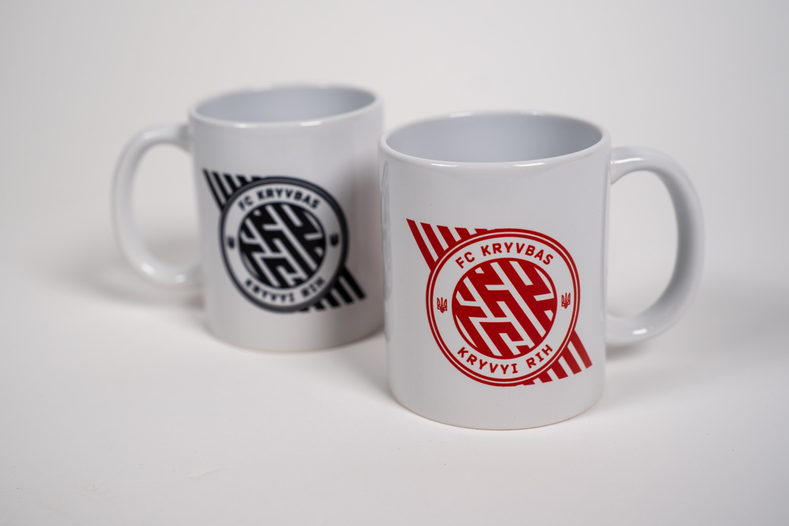 Чашка з логотипом біла